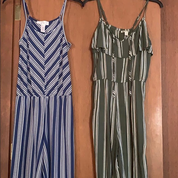 Two jumpsuits - Picture 2 of 5
